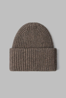 Шапка с подшерстком енота