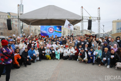 Знаки комплекса ГТО вручили 250 якутянам в День республики / Дьулустаан Сергеев   