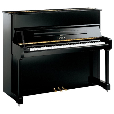 Yamaha P121GC - PE - чёрный полированный