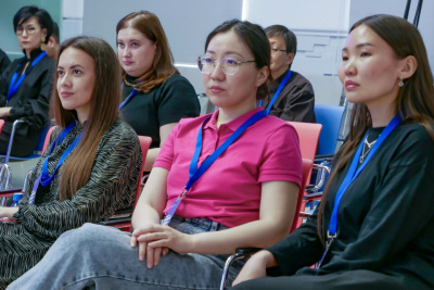 Якутские блогеры приняли участие в семинаре «Говорит Дальний Восток» / Нарыйа Пахомова   