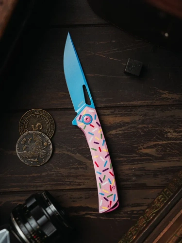 Нож складной Mr.Blade Finch Doughnut, сталь AUS-8 BL, рукоятка G10 Pink