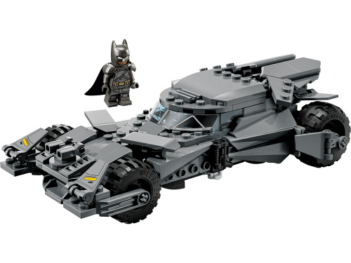 Super Heroes 76331 Конструктор Бэтмен против Супермена: Бэтмобиль