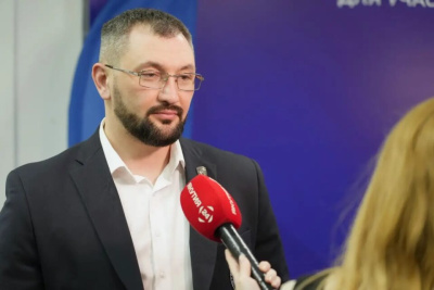 Курсант программы «Якутия — Земля героев» почтил память дедов в День Победы / ЯСИА   
