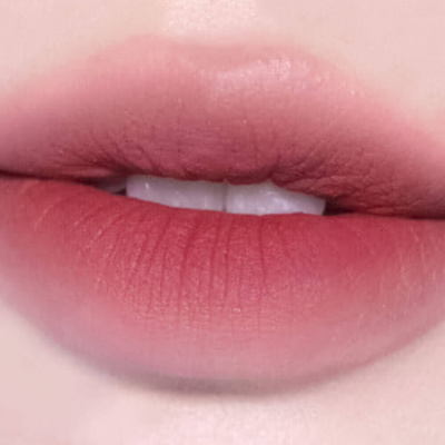 Вельветовый бальзам-пудинг для губ и щёк fwee Lip&Cheek Blurry Pudding Pot RS05 Film