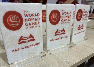 Игры кочевников в Астане. Мас-рестлинг. Расклад пар первого дня /    
