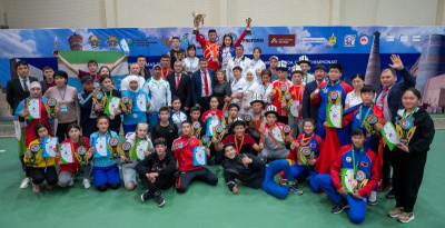 Подрастает достойная смена /    