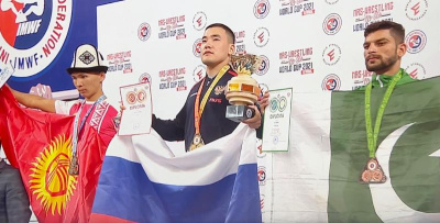 Определены участники финского этапа Кубка мира по мас-рестлингу из России /    