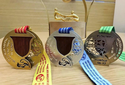 Лучшие мас-рестлеры мира съезжаются в польский город Пабьянице /    