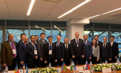 На Международном спортивном форуме "Россия -спортивная держава" обсудили проведение I Игр стран СНГ /    