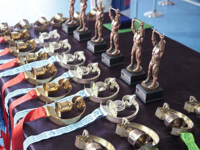 Кто примет старт завтра на бакинском помосте? /    