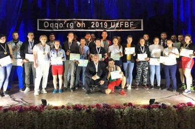 В г. Аккургане состоялся чемпионат Ташкентской области по мас-рестлингу /    