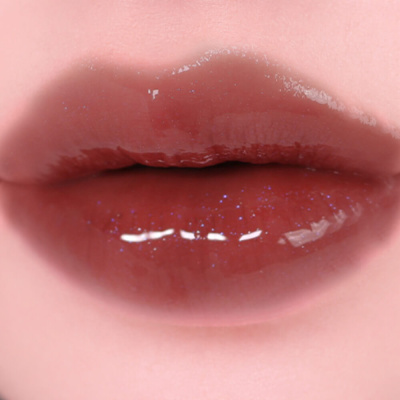 Перламутровый блеск для губ Milk Touch Ornament Prism Shine Pearl Gloss Chill