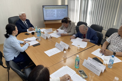 Совет при Роспотребнадзоре Якутии усилит контроль за торговлей и в образовании / Семен Родионов   