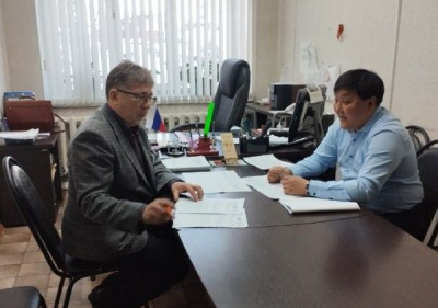 В поселке Джебарики-Хая Якутии началась работа по оптимизации жилфонда / ЯСИА   