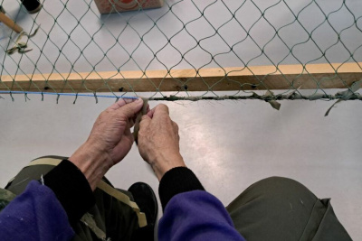 Якутяне могут помочь в изготовлении маскировочных сетей и блиндажный свечей / ЯСИА   