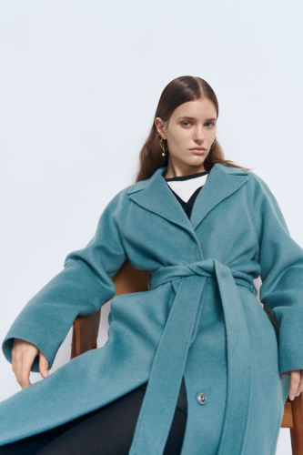 Пальто oversize силуэта с шерстью