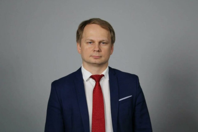 Эксперт назвал отчет главы Якутии перед Ил Тумэном доказательством системного подхода к развитию региона / ЯСИА   