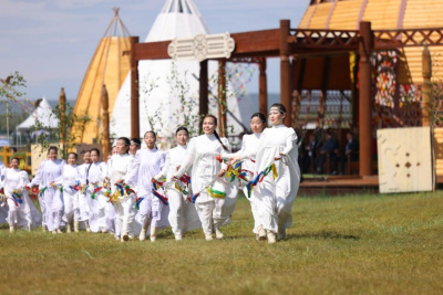 Фото, видео: Ысыах Туймаады — 2026 начинается в Якутске / ЯСИА   