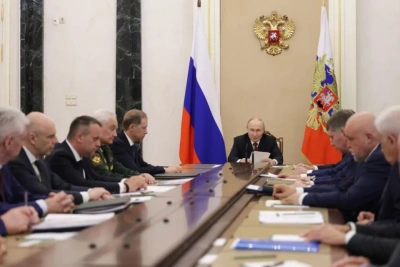 Владимир Путин поручил обеспечить стабильные поставки топлива предприятиям агропромышленного комплекса / ЯСИА   