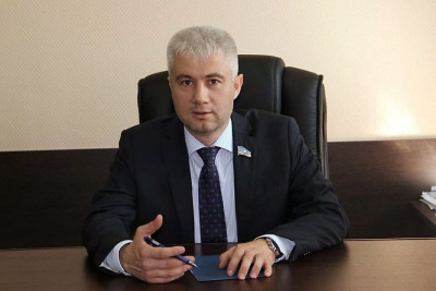 Александр Кошуков прокомментировал ситуацию по обеспечению топливом в Южной Якутии / Нарыйа Пахомова   