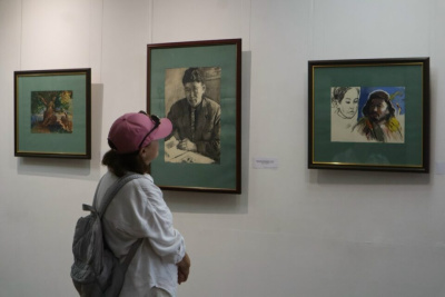 В Якутске открыли самую полную выставку первого книжного иллюстратора республики Ефима Шапошникова / Нарыйа Пахомова Якутск Якутск Республика Саха (Якутия)