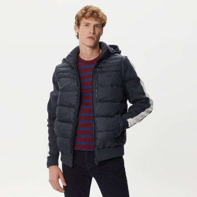 Мужской утеплённый жилет Lacoste с капюшоном