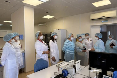 Федеральные эксперты высоко оценили работу Центра СПИД в Якутии / ЯСИА   