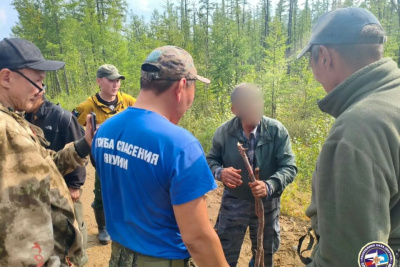 В Сунтарском районе нашли потерявшегося в лесу 67-летнего ягодника / ЯСИА   