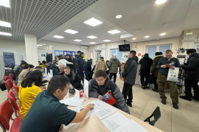 Более 120 якутян приняли участие в открытом отборе проекта «Работающая Якутия. Кадры» / ЯСИА   