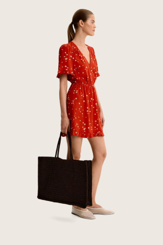 Платье мини с отделкой рюшами красного цвета