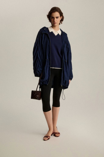 Ветровка непромокаемая со сборками