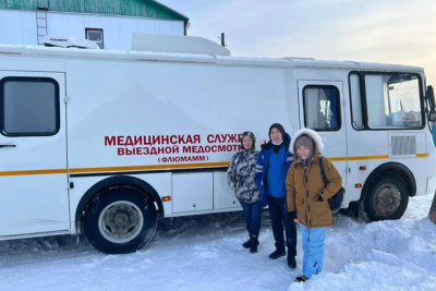 Мобильный «Флюмамм» в Чурапчинском районе провел более 3000 исследований / ЯСИА   