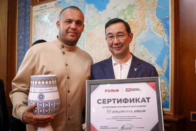 Айсен Николаев встретился с президентом IBA Умаром Кремлевым / ЯСИА   