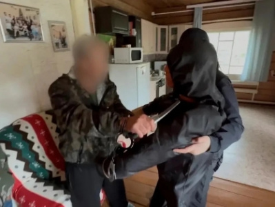 Житель Вилюйского района осужден за убийство /    