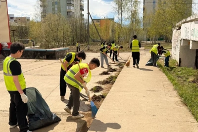 В Якутии на лето трудоустроили более 700 подростков / Дмитрий Осипов   Республика Саха (Якутия)