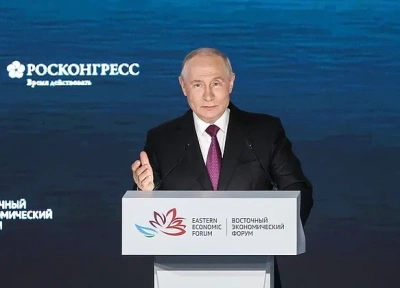 Владимир Путин привел в пример другим регионам креативный кластер «Квартал труда» в Якутске / ЯСИА Якутск Якутск Республика Саха (Якутия)