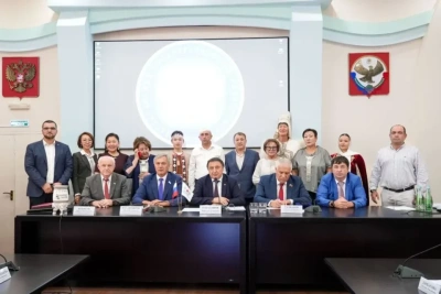 Якутию и Дагестан объединил культурно-просветительский проект «От Кулаковского до Гамзатова» / ЯСИА   