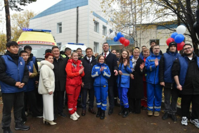 В Нерюнгри открыли обновленную станцию скорой и пополнили автопарк реанимобилями / ЯСИА   