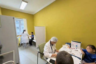 В Усть-Алданскую ЦРБ поступило 4600 доз вакцин от гриппа / ЯСИА   