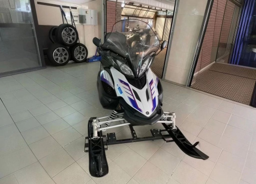 Снегоход YAMAHA Venture TF