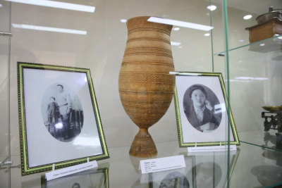 В Якутске открыли выставку к 150-летию Семена Барашкова / ЯСИА   