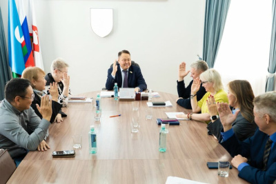 Альберт Семенов: «Депутаты гордумы примут новый устав города Якутска» / ЯСИА   