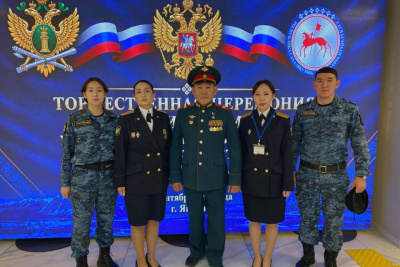 Молодежный совет УФССП Якутии встретился с Героем РФ Андреем Григорьевым — Тутой / ЯСИА   