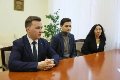 В Якутии обсудили поддержку культурных проектов с Дальневосточным представительством ПФКИ / ЯСИА   