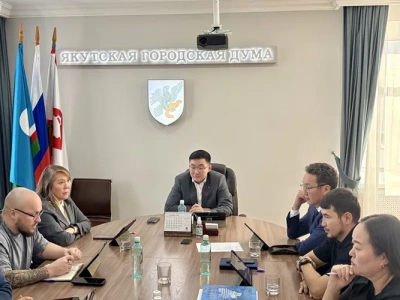 В Якутской городской Думе рассмотрели исполнение молодежных и спортивных программ / ЯСИА   