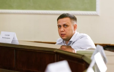 Депутат Иван Салатюк предложил решить проблему «белого пятна» между селами Хатассы и Пригородный / ЯСИА   