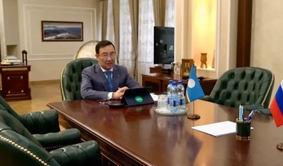 Глава Якутии провел заседание межведомственной рабочей группы по вопросам обращения с ТКО / ЯСИА   
