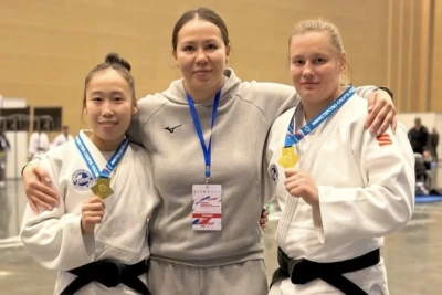 Якутские дзюдоистки Аина Моисеева и Надежда Татарченко стали чемпионками России / Дьулустаан Сергеев   