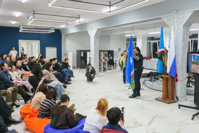 В Якутии провели рок-лекцию ко Дню государственного флага республики / ЯСИА   