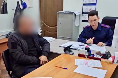 Главу поселка Мохсоголлох приговорили к семи годам колонии за взятку / Семен Родионов   